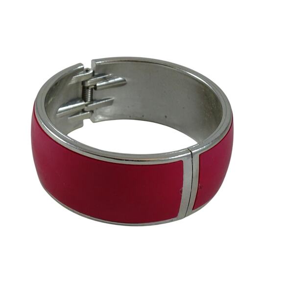 Vintage Pink Clamp Bracelet Chunky Clamper with Silvertone Hardware - Picture 1 of 6